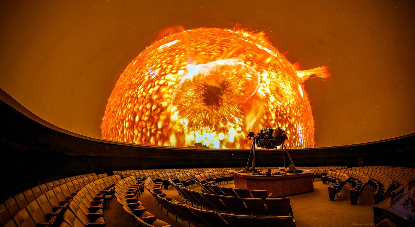 Planetarium Photo